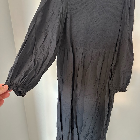 Ditsy dot maternity chiffon dress - Picture 4 of 4